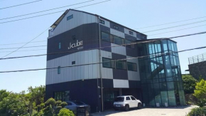 J Cube Homestay N Pension